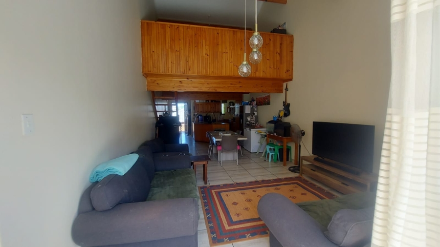 2 Bedroom Property for Sale in Beacon Bay Eastern Cape